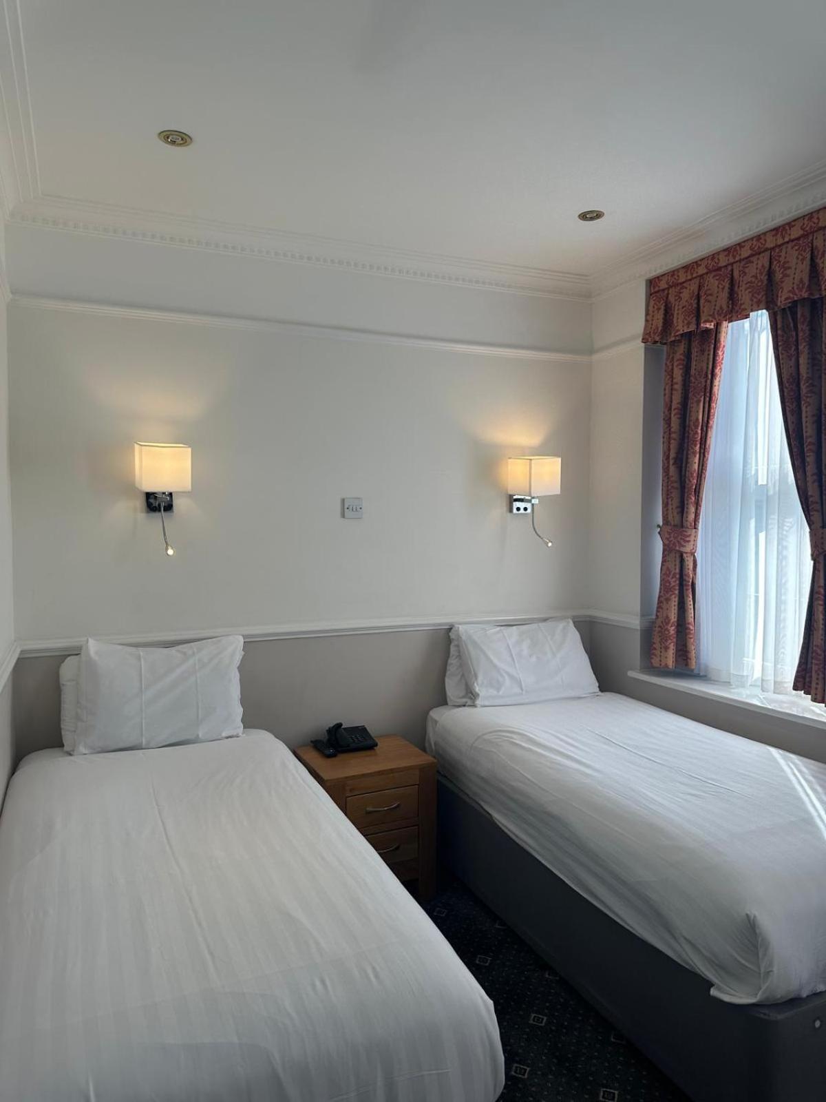 Hyde Park Radnor Hotel B&B Londres Exterior foto